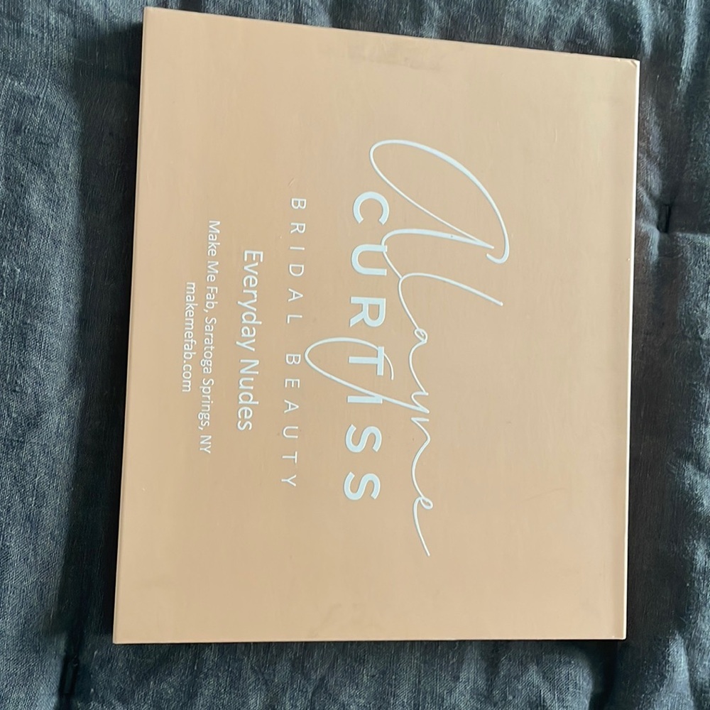 Brand new makeup palette. Alayna Curtiss